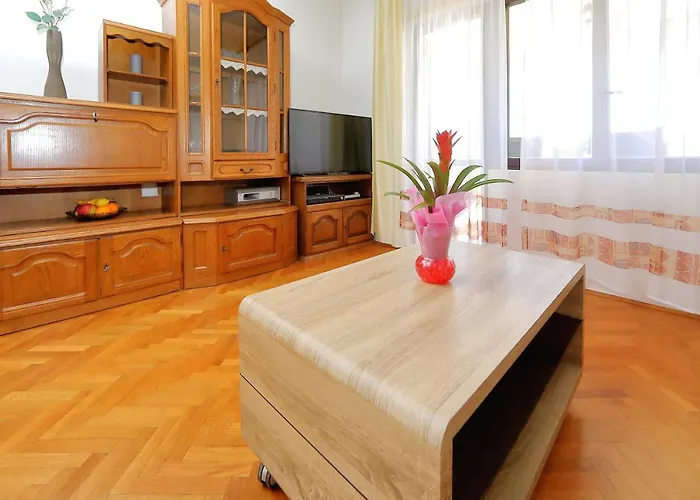 Gostinjska kuća Bruno 4*